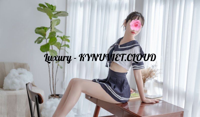 co-hoc-sinh-thuy-tien-dang-yeu-nong-bong-ngot-nuoc-danh-tang-ae-1668091-original.jpg