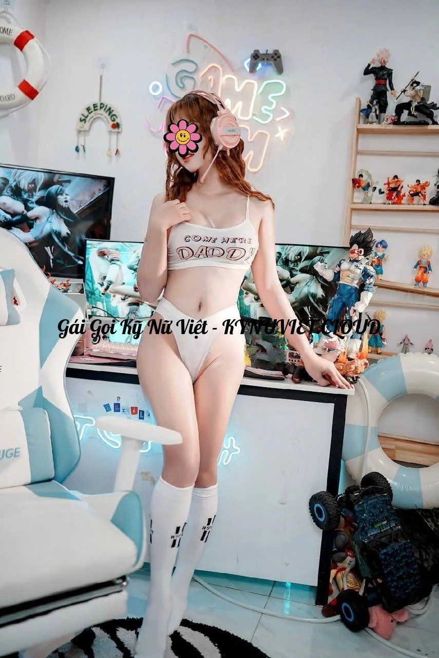 gaigu8 - 1787379206 (1) – Đã sửa.jpg
